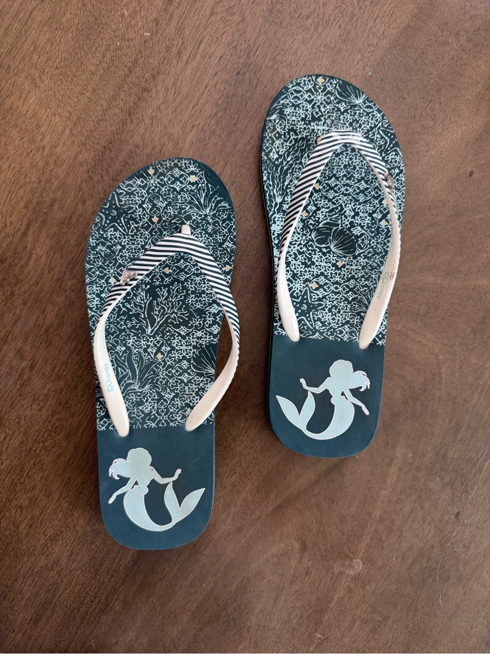 Roxy Disney Mermaid Flip Flops The Little Mermaid Ariel Size 2/3 Disney
